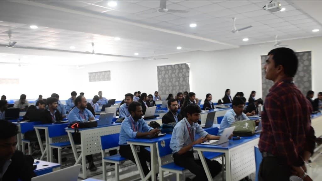 Professionals upskilling with Syncpedia